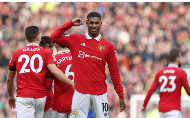 的表现一直 的表现一直