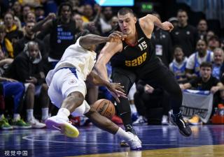 这支队伍正 这支队伍正